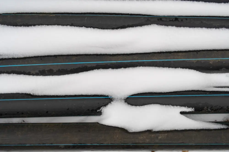 Эксплуатация ПНД труб зимой